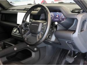Land Rover Defender 110 D300 X-Dynamic HSE - Image 24