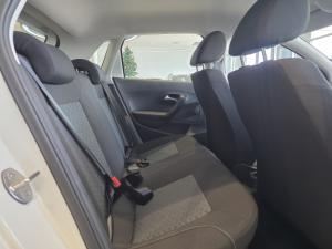 Volkswagen Polo Vivo hatch 1.4 Life - Image 5