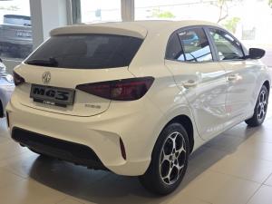 MG MG3 1.5 Comfort manual - Image 9