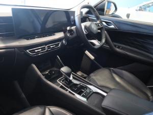 MG HS 2.0T Luxury - Image 4