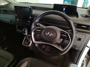 Hyundai Staria 2.2D Executive 11-seater - Image 6