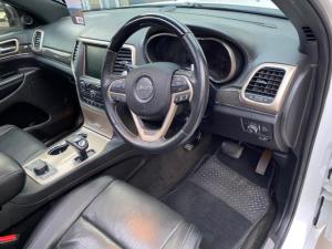 Jeep Grand Cherokee 3.6L Overland - Image 6