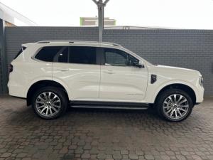 Ford Everest 3.0TD V6 4WD Platinum - Image 2