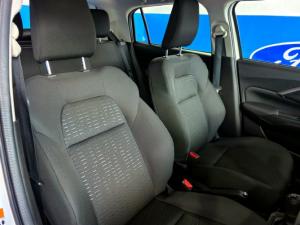 Suzuki Swift 1.2 GL - Image 11