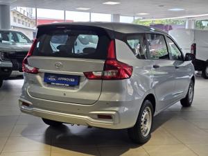 Toyota Rumion 1.5 S - Image 4