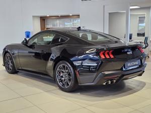 Ford Mustang 5.0 GT fastback - Image 2