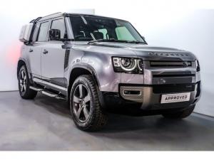 Land Rover Defender 110 D300 X-Dynamic HSE - Image 1