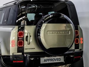 Land Rover Defender 110 D300 X-Dynamic HSE - Image 10