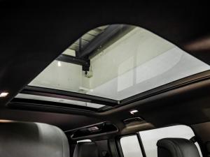 Land Rover Defender 110 V8 - Image 19