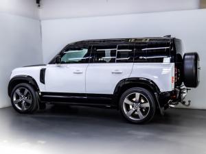 Land Rover Defender 110 V8 - Image 7