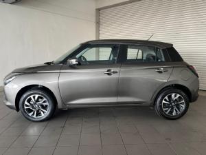 Suzuki Swift 1.2 GLX auto - Image 2