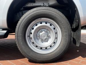 Isuzu D-Max 1.9TD double cab L manual - Image 6