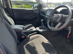 Isuzu D-Max 1.9TD double cab L manual - Image 8