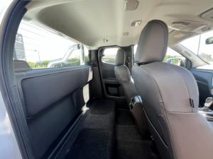 Isuzu D-Max 3.0TD Extended cab LSE 4x4 - Image 4