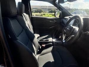 Isuzu D-Max 3.0TD double cab V-Cross - Image 5