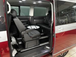 Volkswagen Caravelle 2.0BiTDI Highline 4Motion - Image 7
