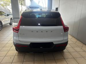 Volvo XC40 Recharge Twin Motor Ultimate - Image 4