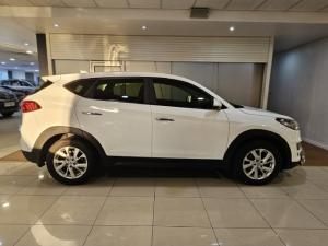 Hyundai Tucson 2.0 Premium auto - Image 2