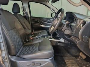 Nissan Navara 2.5DDTi double cab Stealth 4x4 - Image 8