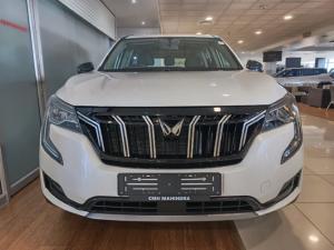Mahindra XUV700 2.0T AX5 - Image 2