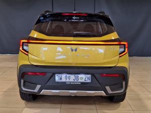 Mahindra XUV 3XO 1.2T AX7L - Image 4