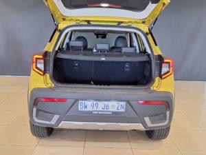 Mahindra XUV 3XO 1.2T AX7L - Image 5