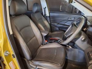 Mahindra XUV 3XO 1.2T AX7L - Image 6