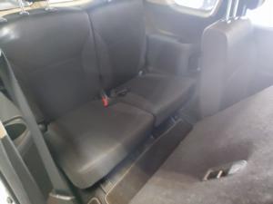 Suzuki Ertiga 1.5 GA - Image 8