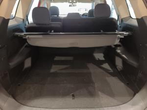 Mahindra XUV700 2.0T AX5 - Image 13