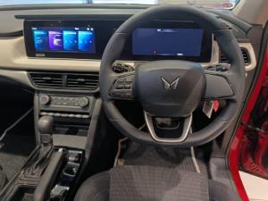 Mahindra XUV700 2.0T AX5 - Image 14