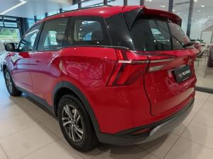 Mahindra XUV700 2.0T AX5 - Image 3