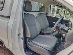 Nissan Navara 2.5 single cab XE - Image 8