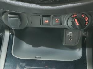 Nissan Navara 2.5DDTi double cab Pro-4X 4x4 - Image 9