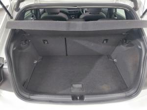 Volkswagen Polo hatch 1.0TSI R-Line - Image 5