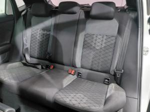 Volkswagen Polo hatch 1.0TSI R-Line - Image 6