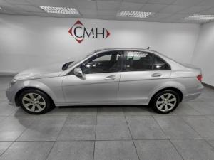 Mercedes-Benz C-Class C200 auto - Image 2