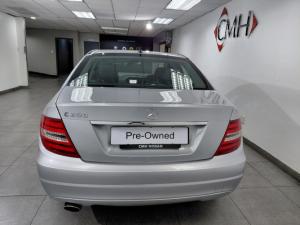 Mercedes-Benz C-Class C200 auto - Image 4