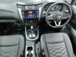 Nissan Navara 2.5DDTi double cab Stealth 4x4 - Image 8