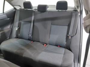 Toyota Corolla Quest 1.8 Plus manual - Image 6