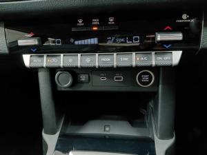 Mitsubishi Triton 2.4DI-D double cab GLS 4x4 auto - Image 8