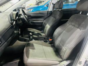 Hyundai i20 1.2 Motion - Image 12