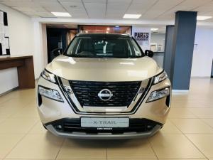 Nissan X-Trail 2.5 Acenta Plus 4WD - Image 12