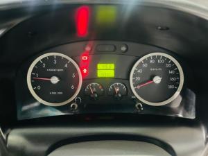 Hyundai H-100 Bakkie 2.6D deck - Image 4