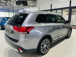 Mitsubishi Outlander 2.4 GLS Exceed - Image 13