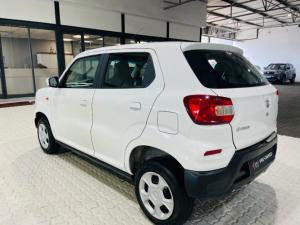 Suzuki S-Presso 1.0 GL manual - Image 13