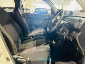 Suzuki S-Presso 1.0 GL manual - Image 7