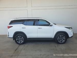 Toyota Fortuner 2.8GD-6 4x4 - Image 3