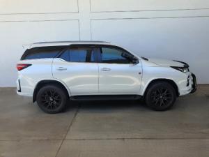 Toyota Fortuner 2.8GD-6 4x4 GR-Sport - Image 3