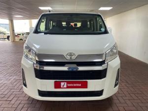 Toyota Quantum 2.8 LWB bus 11-seater GL - Image 2