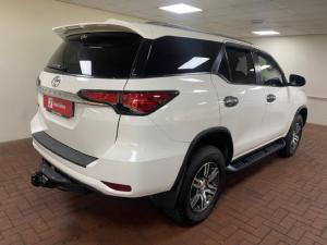 Toyota Fortuner 2.4GD-6 auto - Image 3